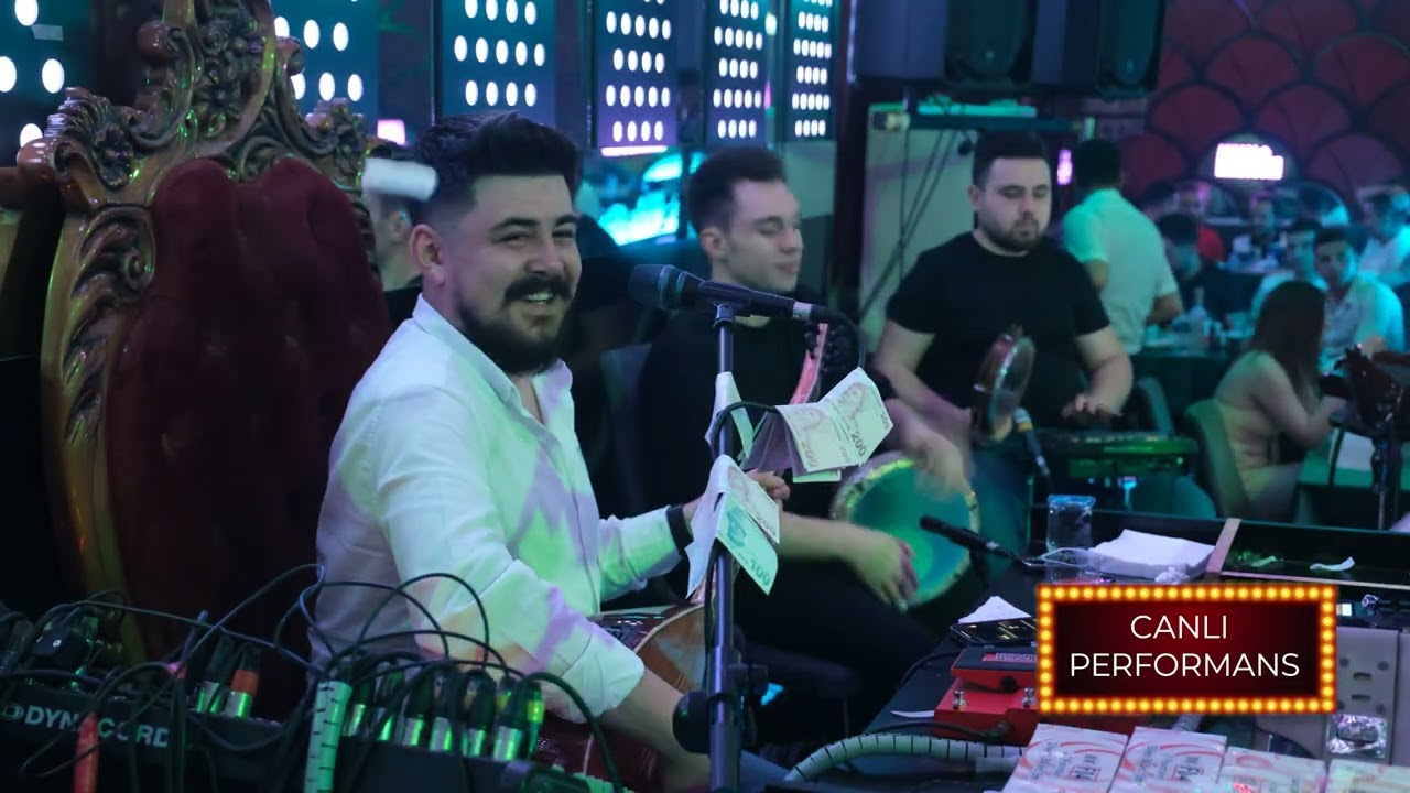 Ali Çini - Yolu Düzdür Asfalttan & Aşığım Yanmışım (Canlı Performans)