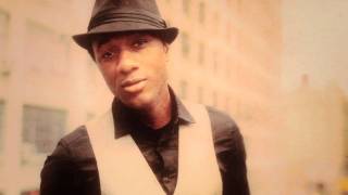 Vignette de la vidéo "Alice Smith + Aloe Blacc - Baby (Official Video)"