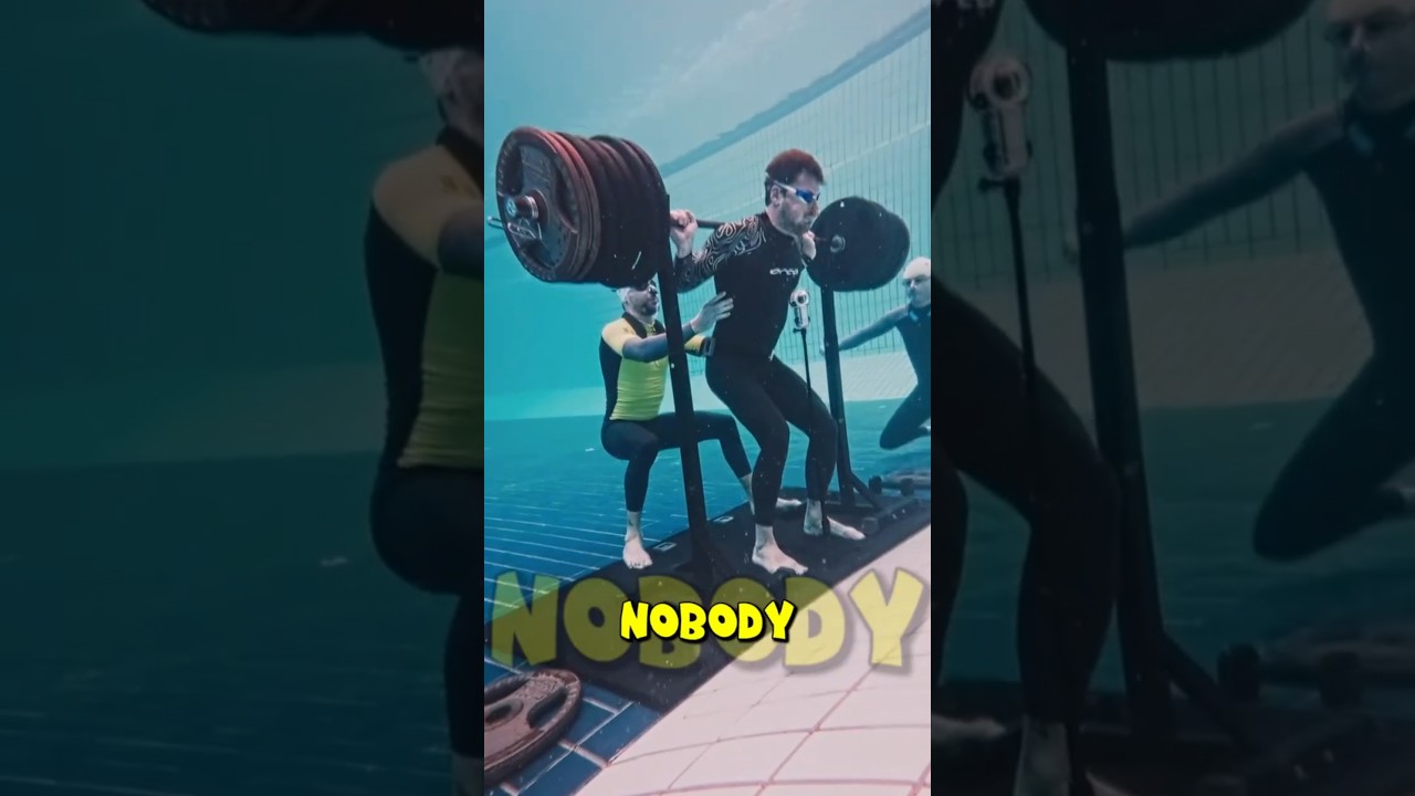 300 KG SQUAT UNDERWATER 🤯 #shorts #viral #trending #squat #physics #underwater #science #gym #facts