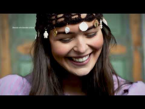 Bigger. Bolder. More striking. | Jewellery trends summer 2026