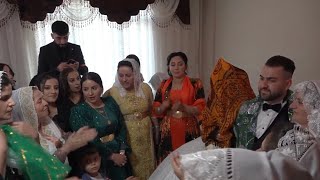 Hozan Menice Gelin Ve Damadı Muhteşem Bir Şekilde Evden Çıkarırken(İzmir Ferhat&Zehra ‘Nın Düğünü