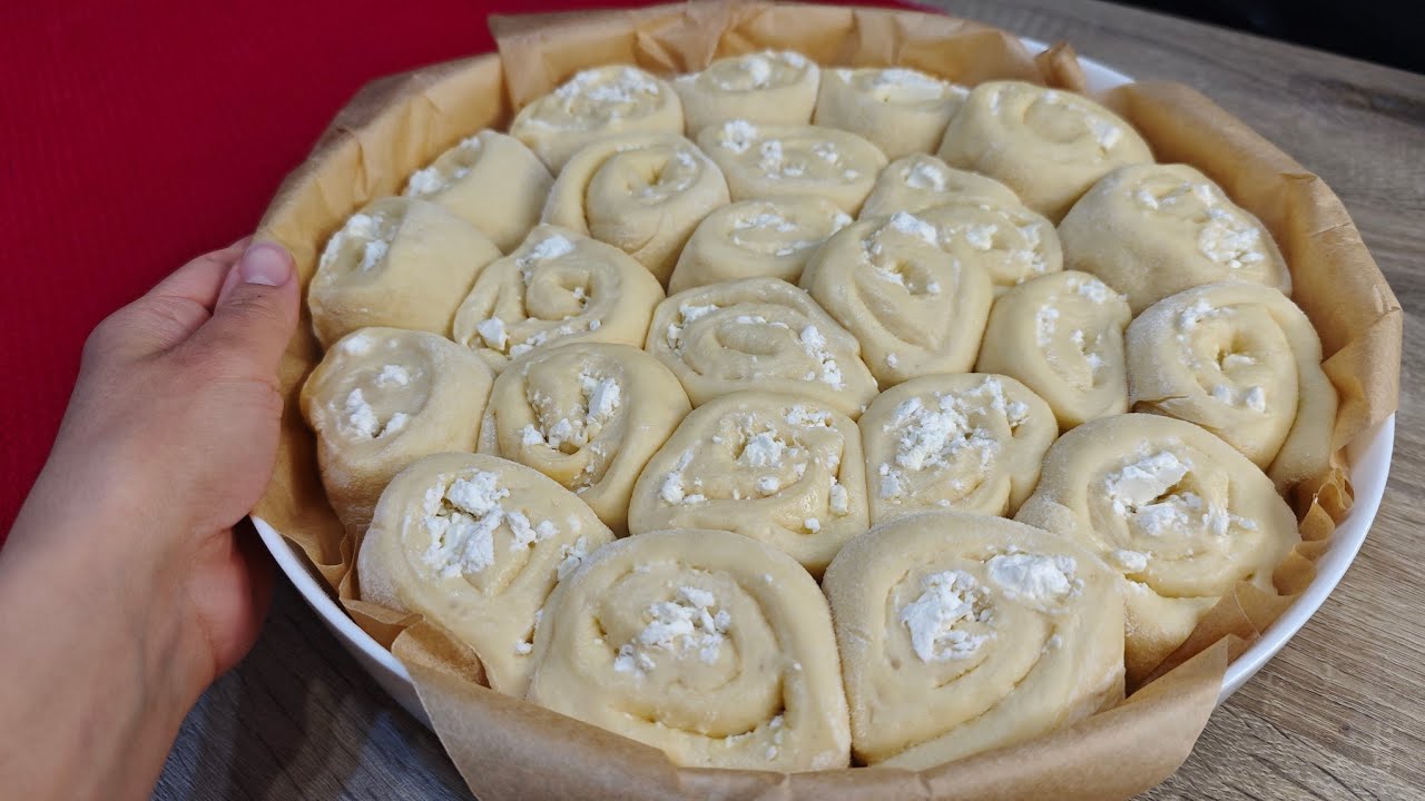 Ароматна питка с масло и сирене! Лесна питка с повод и без повод, за празник или за закуска!