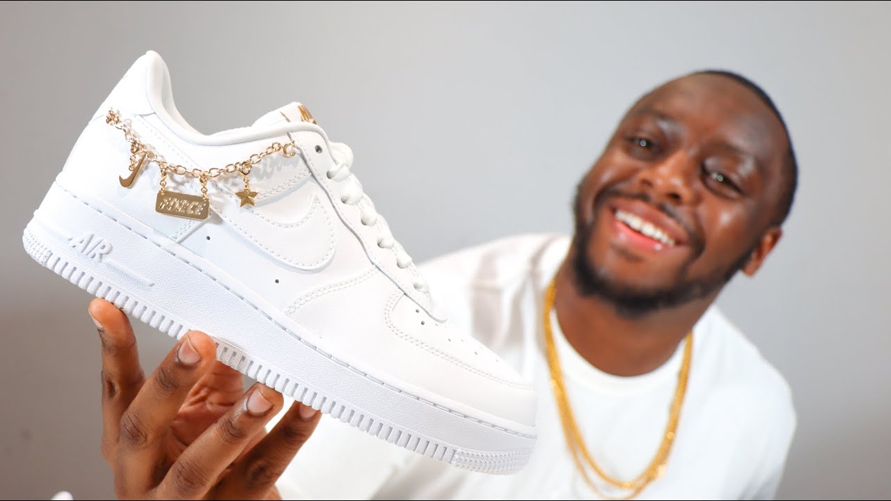 Nike Air Force 1 Lucky Charms White Metallic Gold Sneaker Review  QuickSchopes 255 Schopes DD1525 100