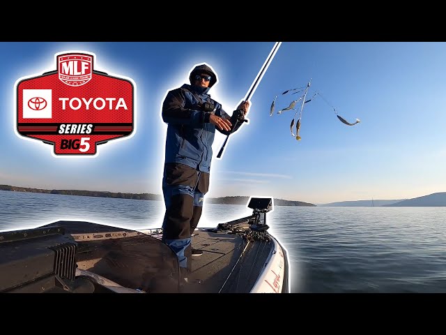 Practice for MLF Toyota Championship Bass Fishing Tournament! 