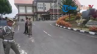 KPK Geledah Kantor Bupati Papak Bharat
