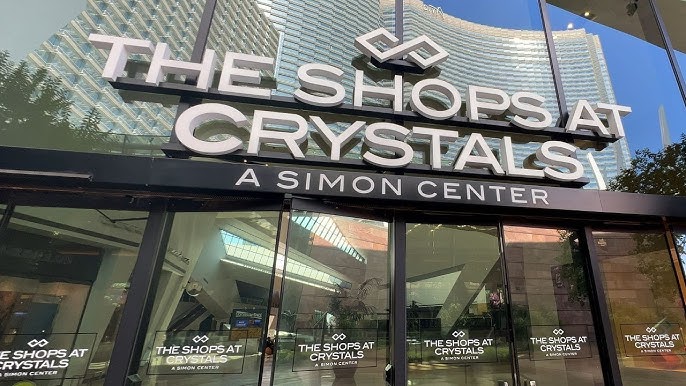 Louis Vuitton store in Crystal, City Center Las Vegas 