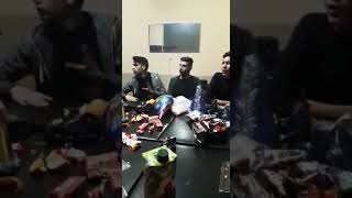 Tanışmıştık Seninle Otobüs Durağında - (İyi Dinlemeler)