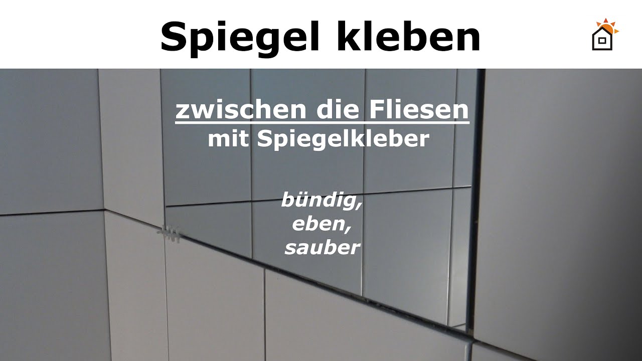 Spiegel kleben beim Fliesenlegen 