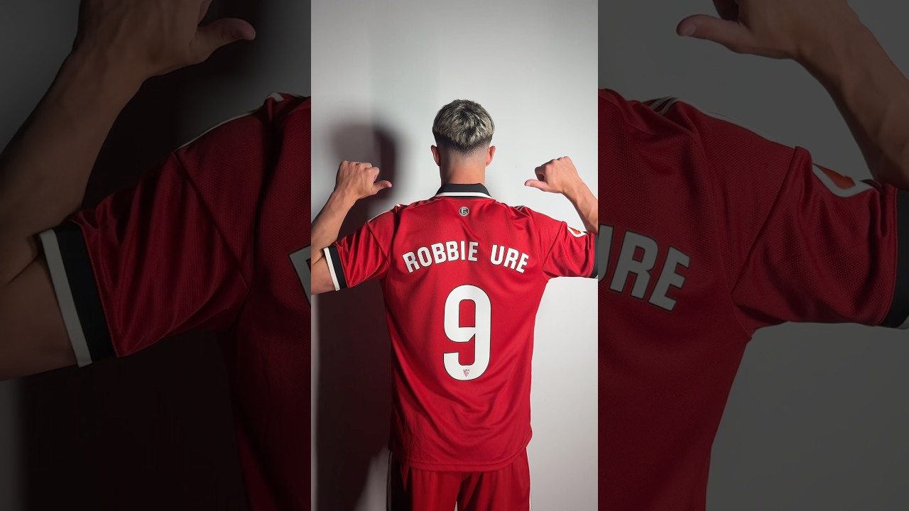 🥶 Nuestro nuevo 9️⃣🏴󠁧󠁢󠁳󠁣󠁴󠁿 #sevillafc