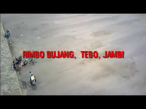Detik detik pesawat j4tuh di Rimbo Bujang, Tebo,  Jambi