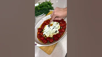 Эта паста 🍝 с помидорами и сыром фета просто божественна 👌.