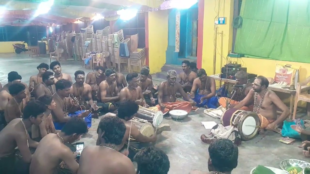 19.11.2025 நாகை மாவட்டம் வேதை வட்டம் வானவன்மகாதேவி இன்றைய உபயத்தில் ஐயனுக்கு பாடிய பஜனை நிகழ்ச்சி