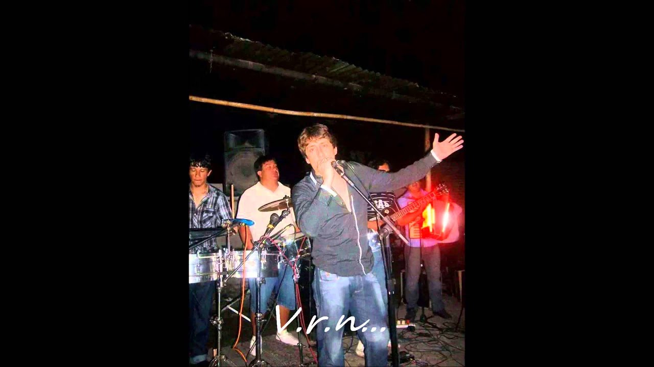 LLuvia y la banda - un enganchadito