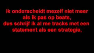 Video thumbnail of "Fresku - Nieuwe Dag ft. Winne + lyrics"