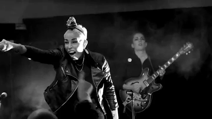 Jenny Wilson Live at Garaget Hammenhg