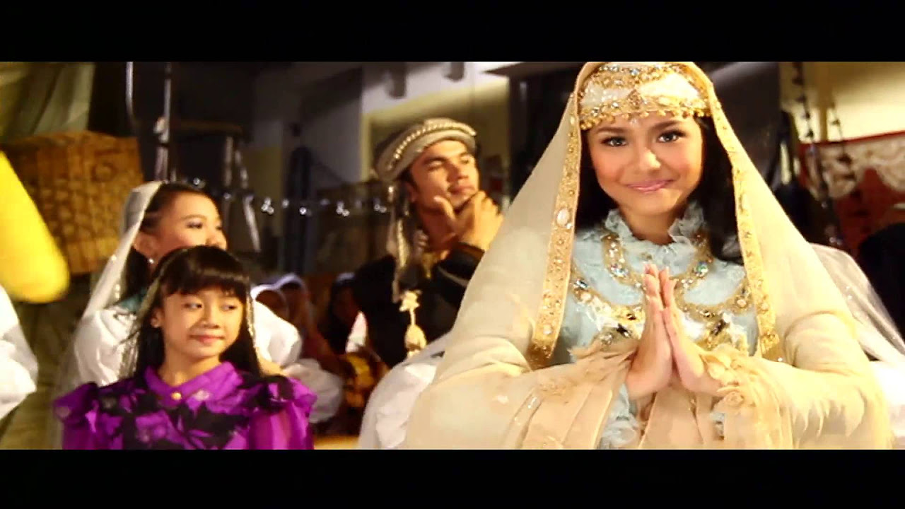 Gita Gutawa   Idul Fitri Official Music Video