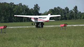 Cessna 182, N737Wv Departing Khwy On 051510 At 1447