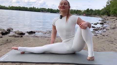 Middle Split Stretch Routine | 3 minuten dagelijkse flexibiliteitsflow om je heupen snel te opene...
