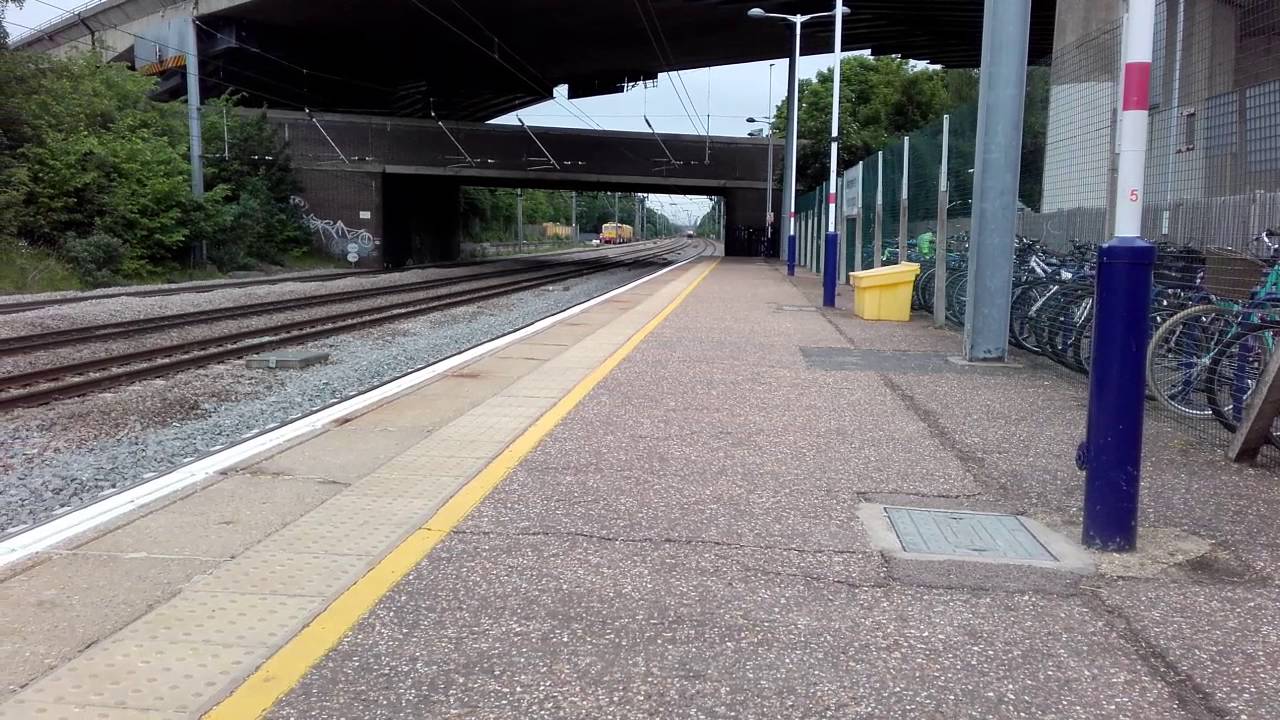 camera iphone 8 plus apk 91115 passes through Huntingdon | 03/06/2016