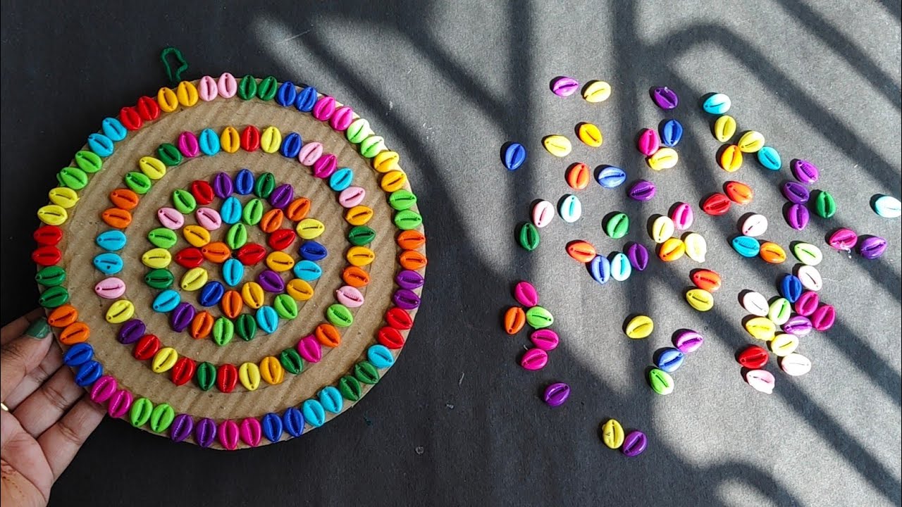 Cowrie Shell Wall hanging craft ideas for home decoration/Best out of waste craft ideas/wall hanging