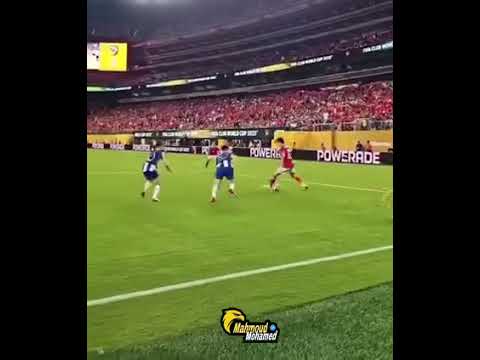 هدف محمد بن رمضان في مرمى بورتو بعد ترقيصه أشرف بن شرقي هدف رائع