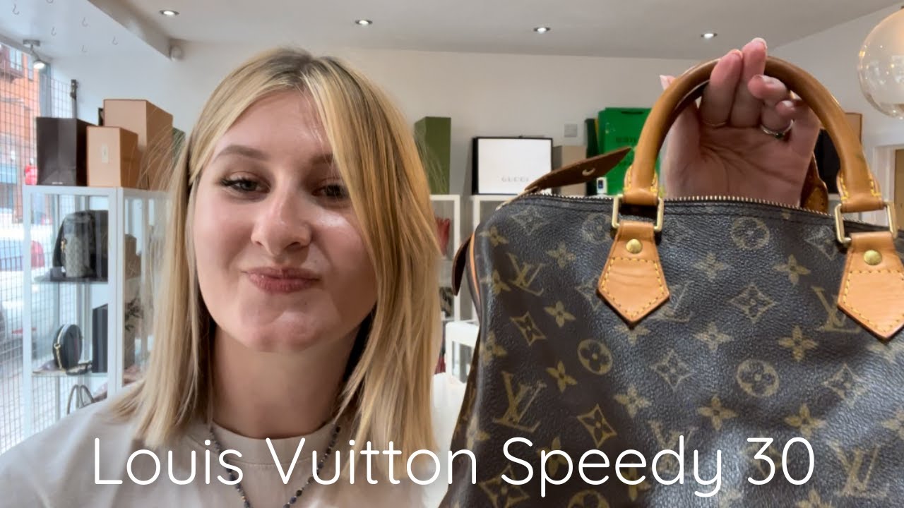 WHAT'S IN MY BAG?! LOUIS VUITTON MONOGRAM V TOTE - MINI REVIEW + SPEEDY 30  COMPARISON 