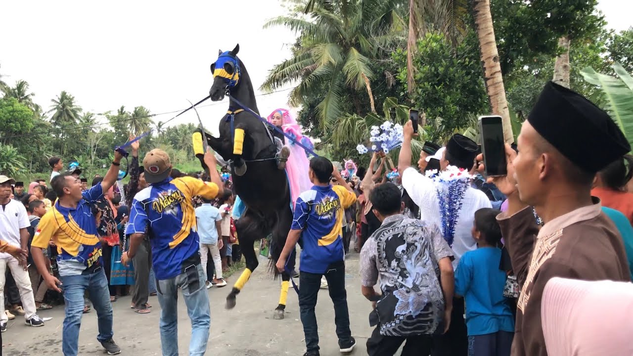 ARAK-ARAKAN DESA LUWENG KIDUL