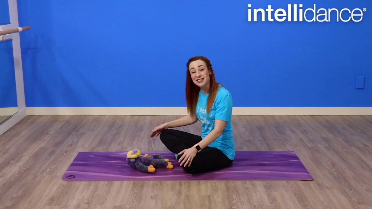 Intellidance® Presents Round the Garden: Finger Play Poem for Babies