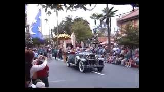 MGMStudios - Disney's Stars and Motor Cars Parade