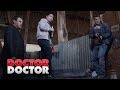 Hugh and Ken are held at gunpoint | Doctor Doctor Season 3