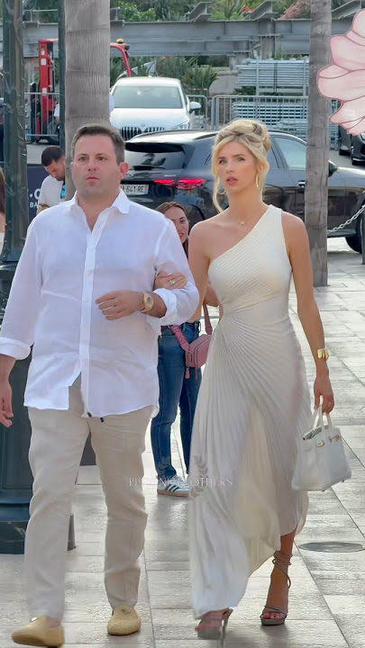 Elegant millionaire couple walking through Monaco #billionaire #monaco #luxury #trending #lifestyle