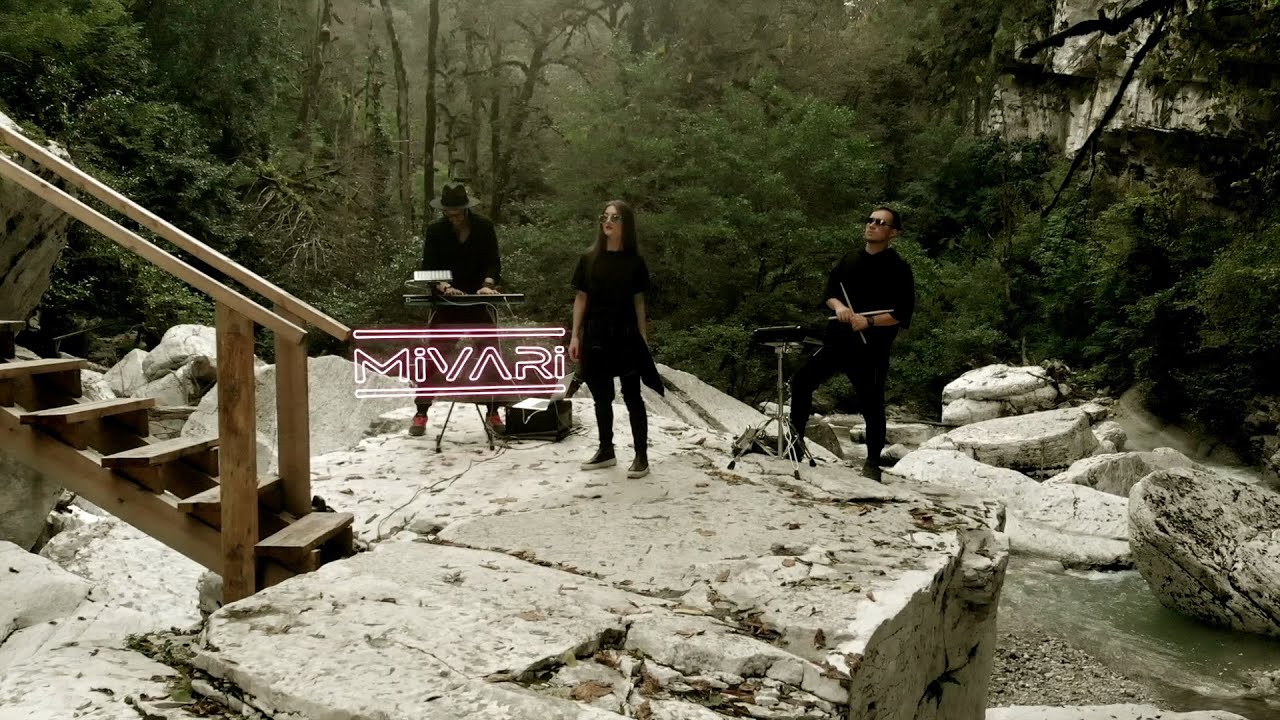 YouTubeでMIVARI - Deep End (Official Music Video)を視聴 YouTubeでMIVARI - Deep End (Official Music Video)を視聴