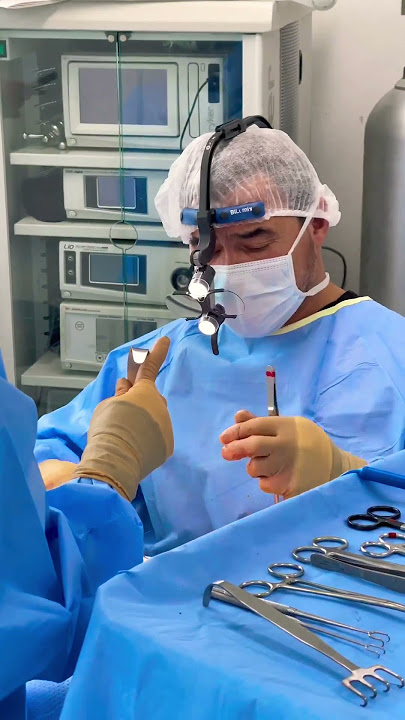 Watch 👨🏼‍⚕️Dr.Quiroz our #facelift #expert in #action 🙌 #certified #plasticsurgeons #beauty ✨