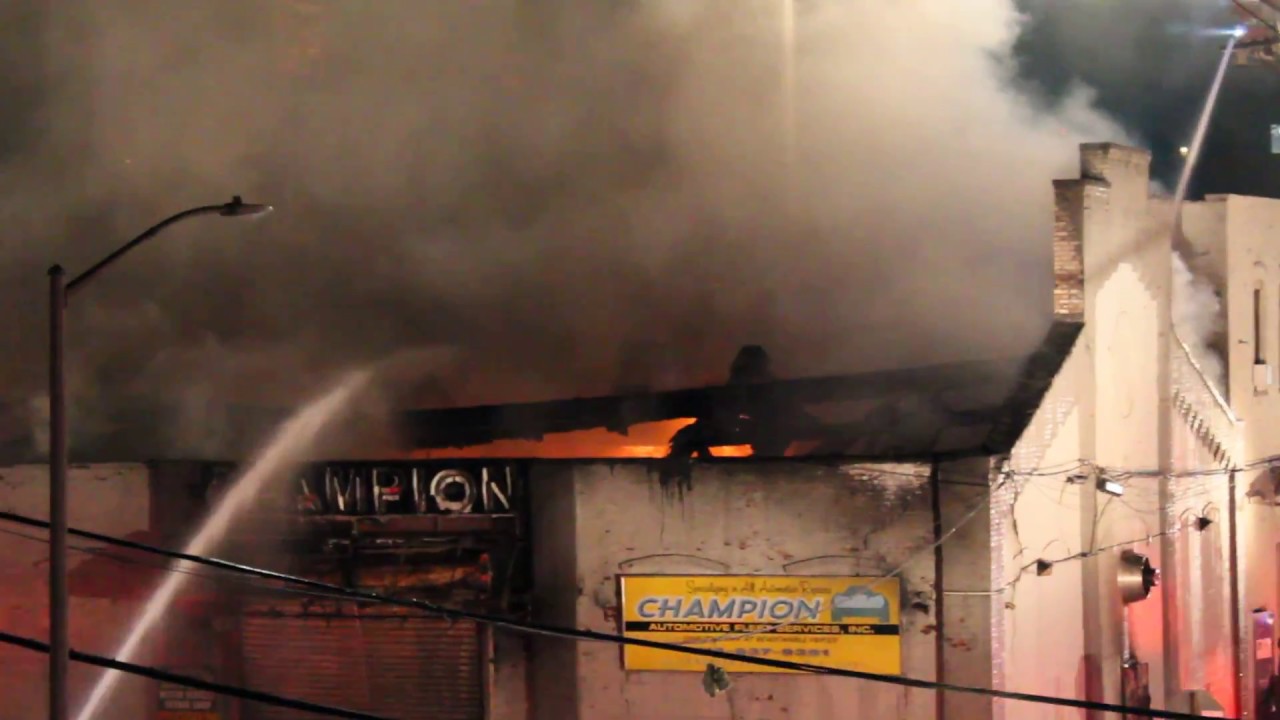 FDNY Battle 4 Alarm Fire In Champion AutoBody Shop In Long Island City, Queens, New York. YouTube