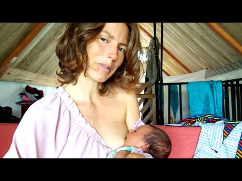 Breastfeeding Mom in Ecuador