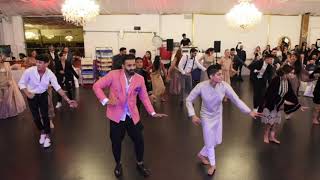 Gallan Goodiyan Flashmob - Family dance