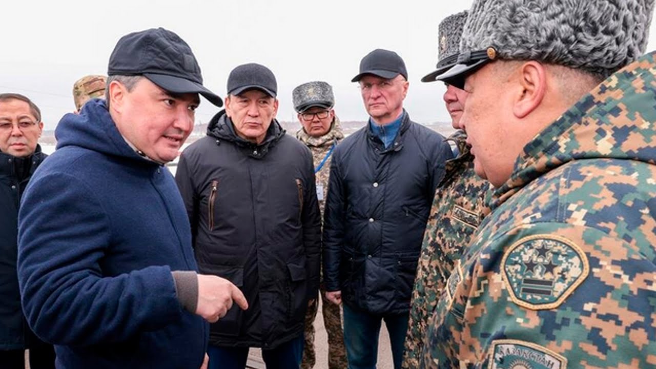 Олжас Бектенов посетил западно-казахстанскую область и проверил возведенные дамбы