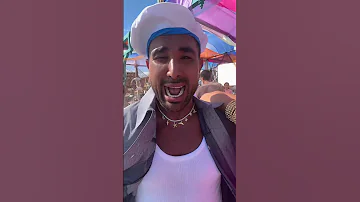 عبوده بيقول الآه مش لاقي حد معاه 