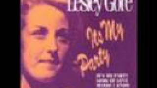 Lesley Gore - Cry Me A River W Lyrics