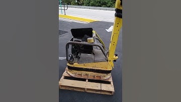 GovDeals: Wacker Nevson BPU 4045A reversible plate compactor