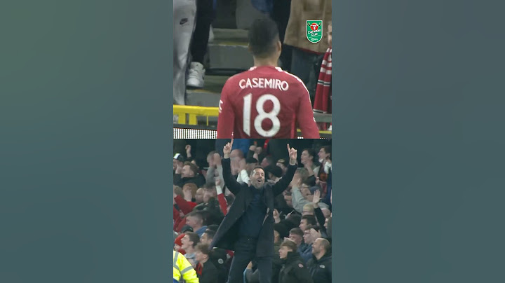 Watch Ruud’s van Nistelrooy’s reaction to that Casemiro goal! 😍 #CarabaoCup