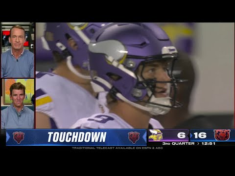 Eli Manning and Peyton Manning react to J.J. McCarthy throwing a pick-six vs. Bears | ManningCast