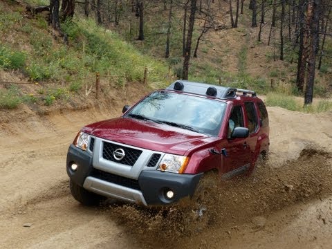 2013 Nissan Xterra PRO-4X Muddy Off-Road Colorado Review (Part 1)