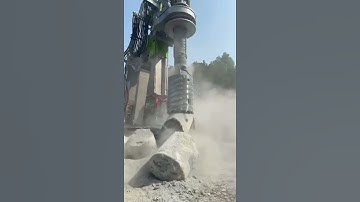 ZOOMLION rotary drilling rig pilingrig equipment work video