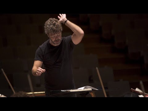 Conductor Pablo Heras-Casado on Mussorgsky's Pictures at an Exhibition