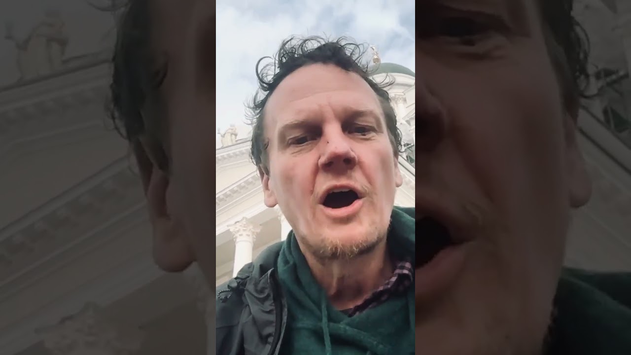 Poetry from Senaatintori in Helsinki.  On the cathedral steps.  Seferis classic 