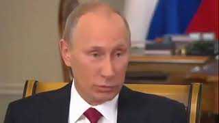 Путин критикует управление страной Сталиным.