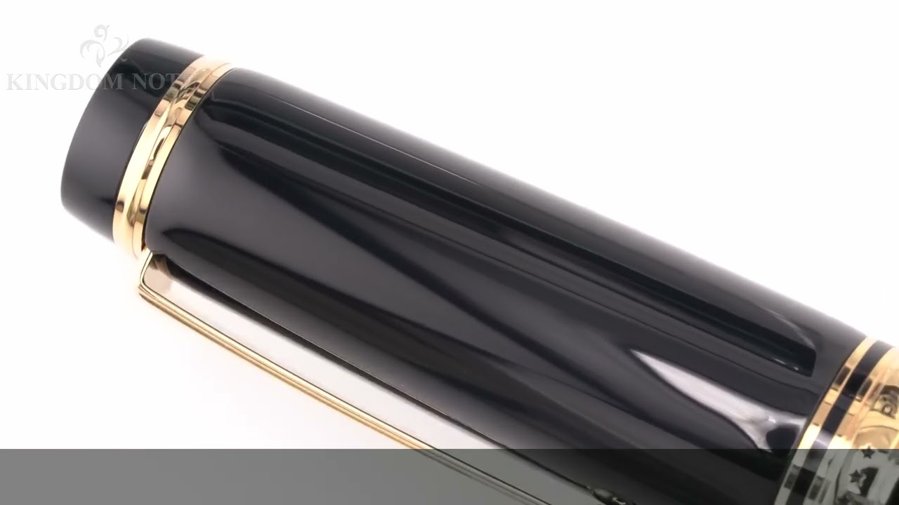 PILOT パイロット 万年筆 カスタム URUSHI 漆黒 中細字 - YouTube