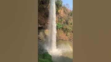 Vẻ đẹp của thác nước giữa đại ngàn Tây Nguyên.