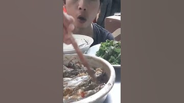 Cơm công nhân nghèo buổi trưa.#bếpnghèocông nhân